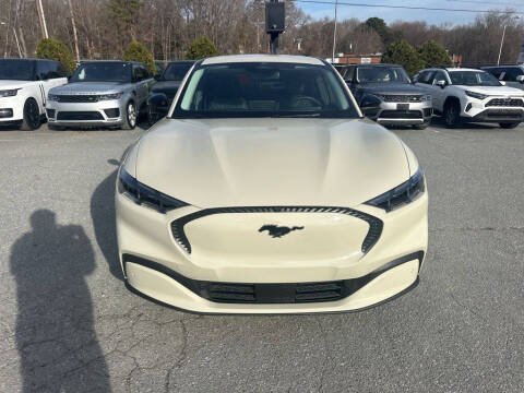 2025 Ford Mustang Mach-E Select