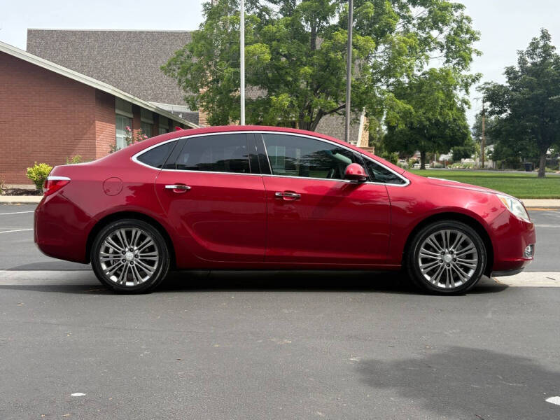 2012 Buick Verano Leather Group