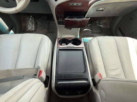 2011 Toyota Sienna XLE 8-Passenger