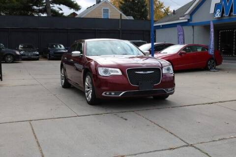 2018 Chrysler 300 for sale at F & M AUTO SALES in Detroit MI