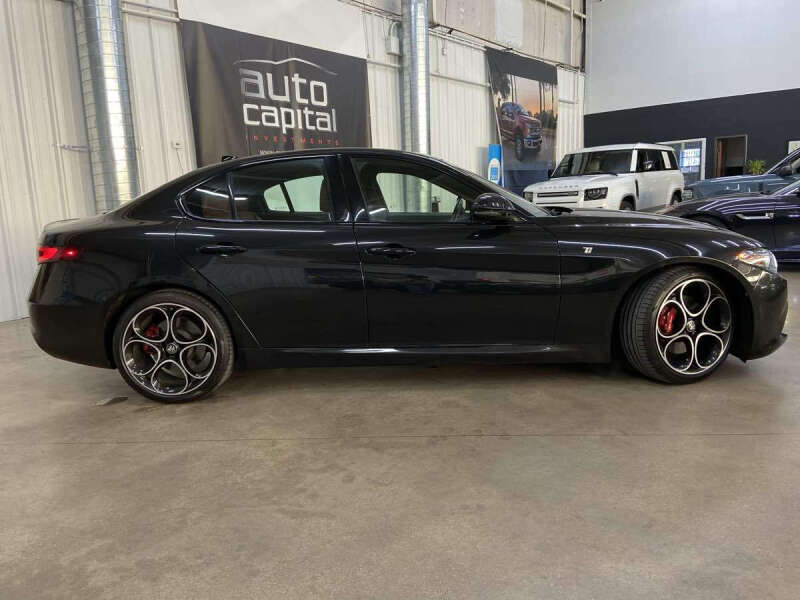 2022 Alfa Romeo Giulia Ti