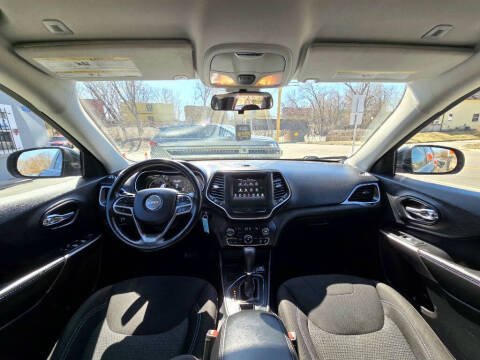 2019 Jeep Cherokee Latitude