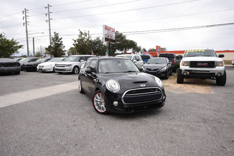 2016 MINI Hardtop 4 Door for sale at GRANT CAR CONCEPTS in Orlando FL