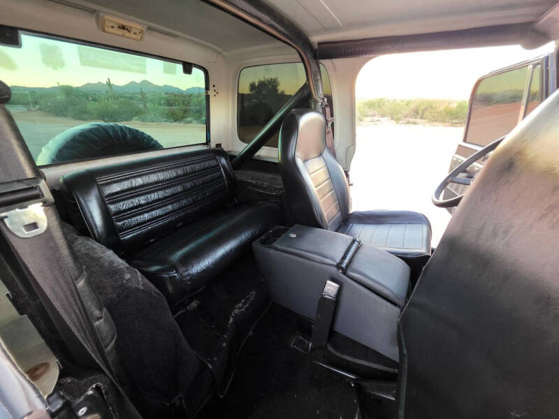 1987 Jeep Wrangler Laredo