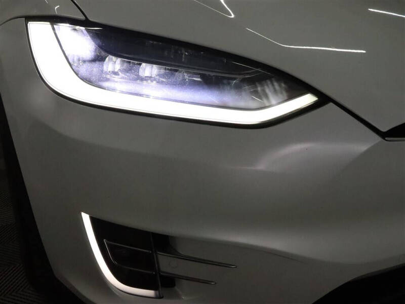 2020 Tesla Model X Long Range