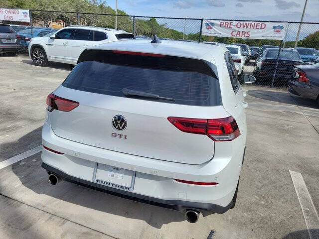 2024 Volkswagen Golf GTI Autobahn