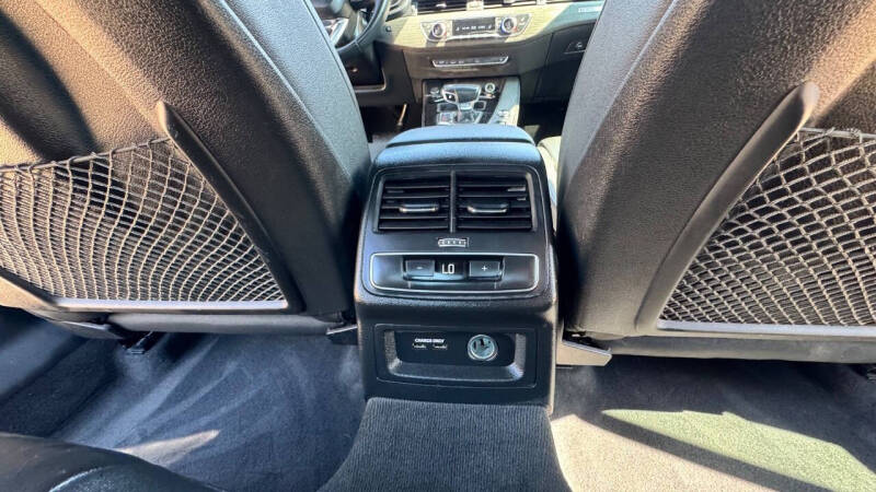 2023 Audi A4 quattro S line Prem Plus 45 TFSI