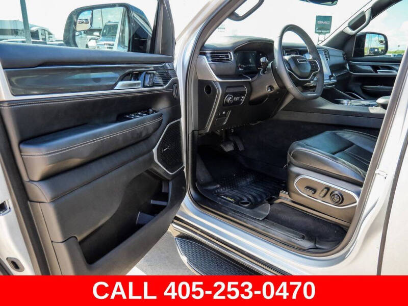 2023 Jeep Wagoneer