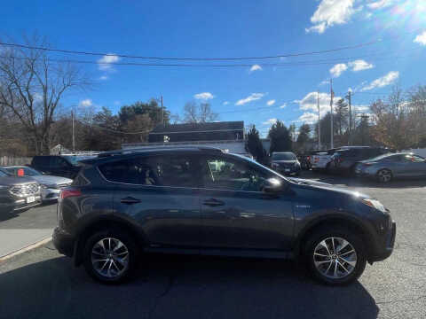 2017 Toyota RAV4 Hybrid XLE