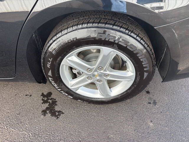 2022 Chevrolet Malibu LS