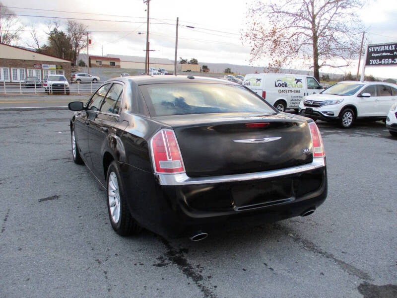 2013 Chrysler 300
