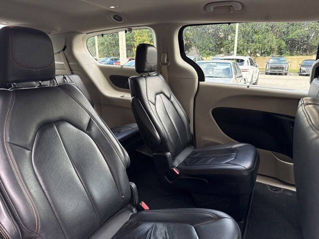 2020 Chrysler Pacifica Touring L