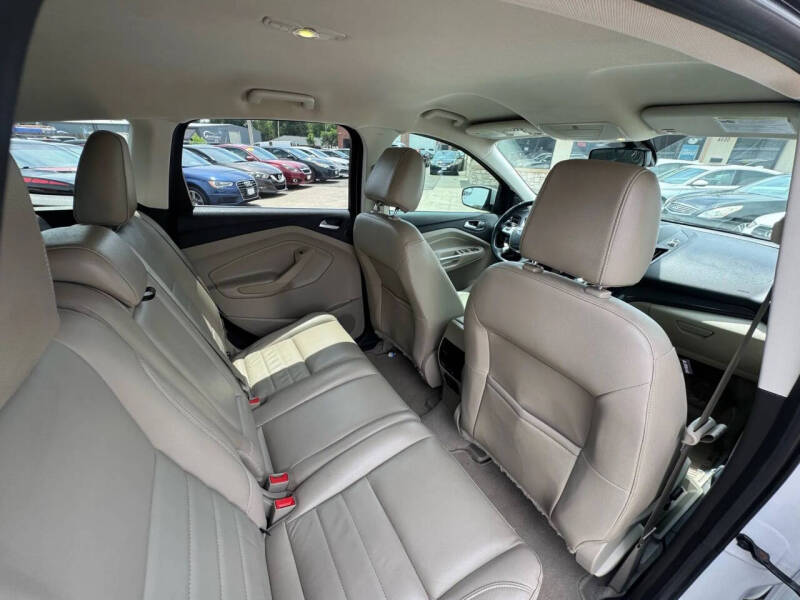 2016 Ford Escape Titanium