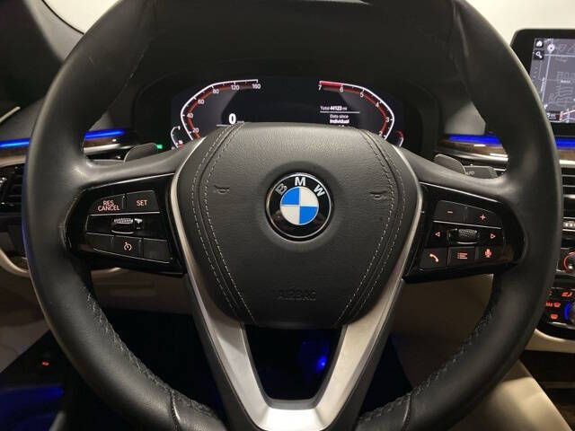 2020 BMW 5 Series 530i