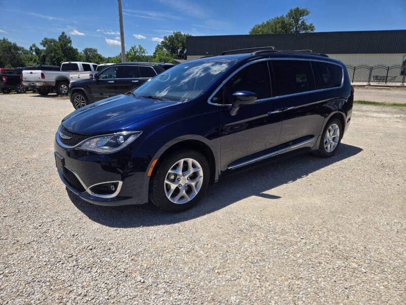 2017 Chrysler Pacifica Touring Plus