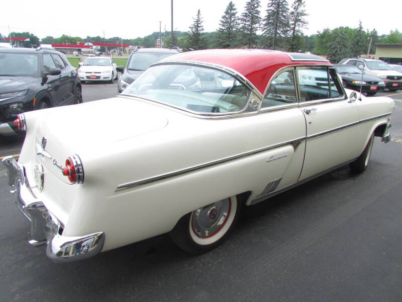1954 Ford Skyliner