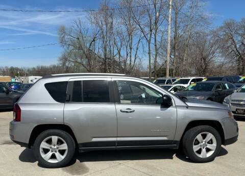 2015 Jeep Compass for sale at Zacatecas Motors Corp in Des Moines IA