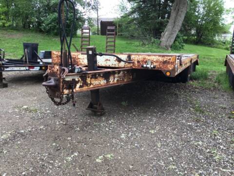1999 QC-20 LOWBOY for sale at Sparkle Auto Sales in Maplewood MN