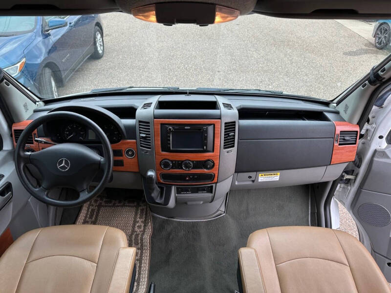 2011 Mercedes-Benz Navion Itasca