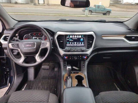 2017 GMC Acadia SLE-2