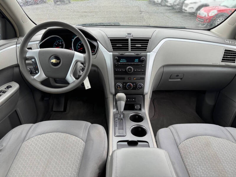 2009 Chevrolet Traverse LS