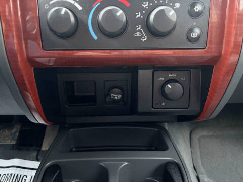 2005 Dodge Dakota SLT