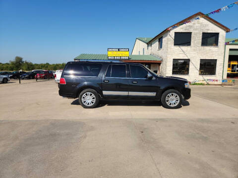 2012 Lincoln Navigator L for sale at Drivers Choice in Bonham TX