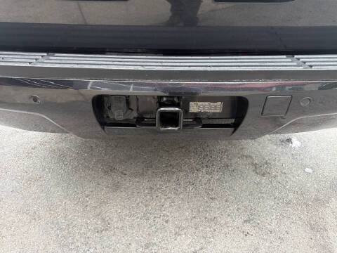 2011 Chevrolet Suburban LS