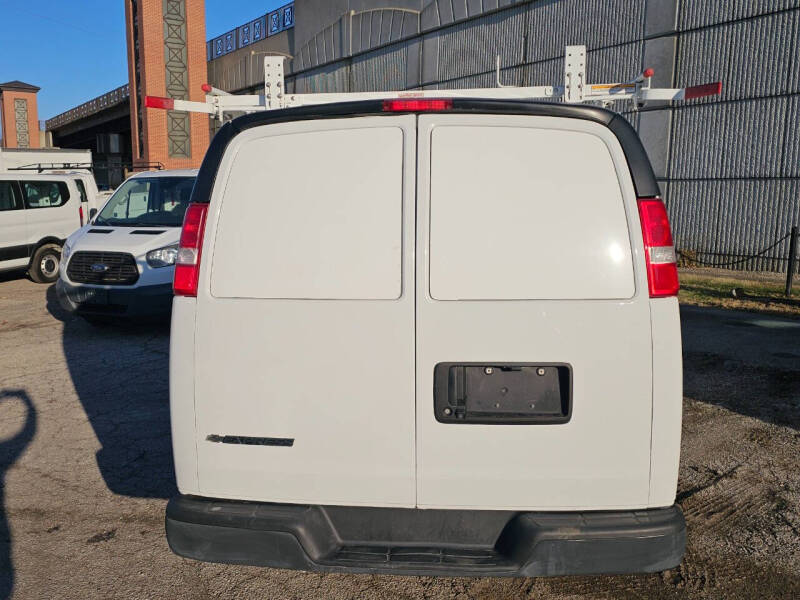 2020 Chevrolet Express 2500