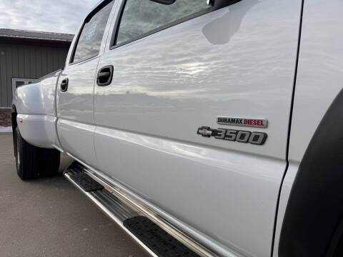 2002 Chevrolet Silverado 3500 LS