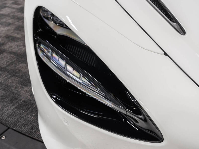 2021 McLaren 720S Spider Performance