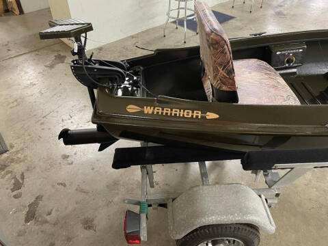 2023 Warrior 198