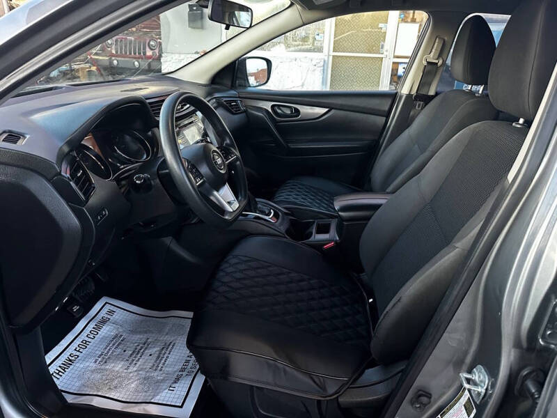 2017 Nissan Rogue Sport S