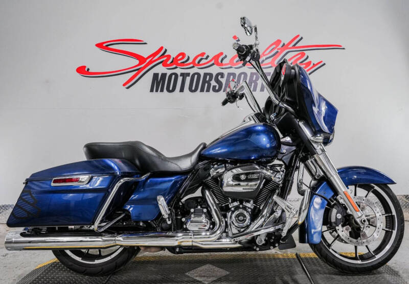 2022 Harley-Davidson Street Glide