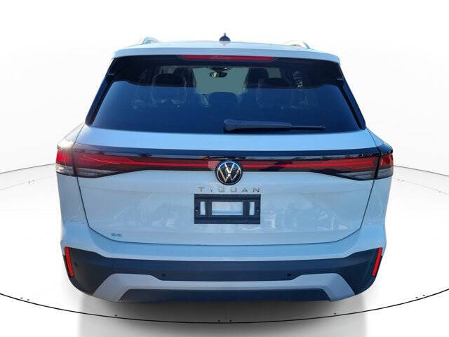 2025 Volkswagen Tiguan SE