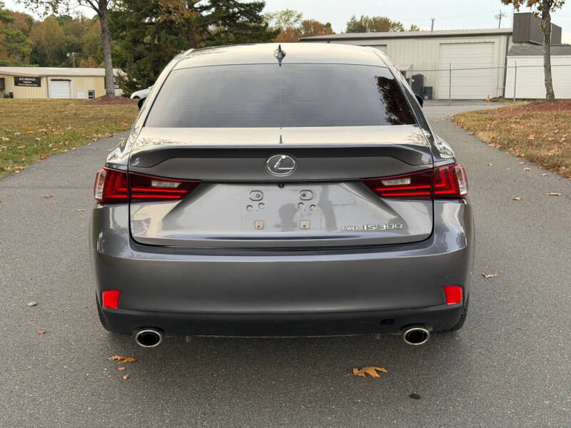 2016 Lexus IS 300