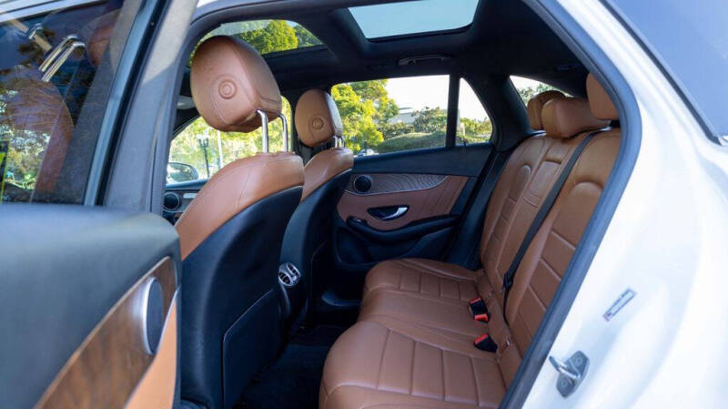 2020 Mercedes-Benz GLC GLC 300