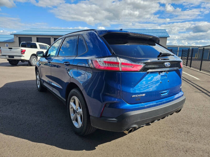 2020 Ford Edge SE