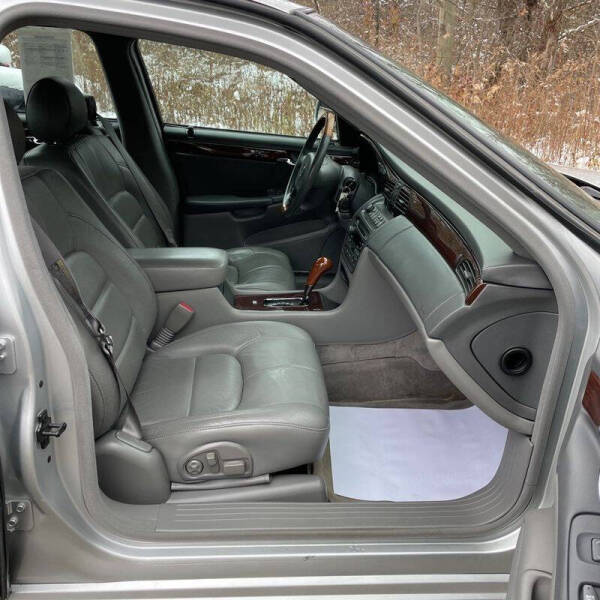 2003 Cadillac DeVille DTS