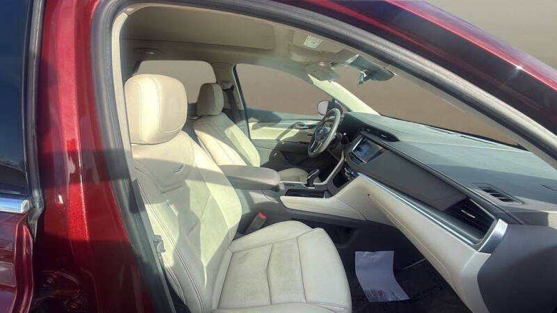 2017 Cadillac XT5 Premium Luxury