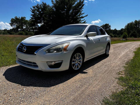 2013 Nissan Altima for sale at Hammer Auto LLC in Stanwood MI