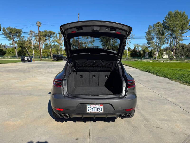 2015 Porsche Macan S