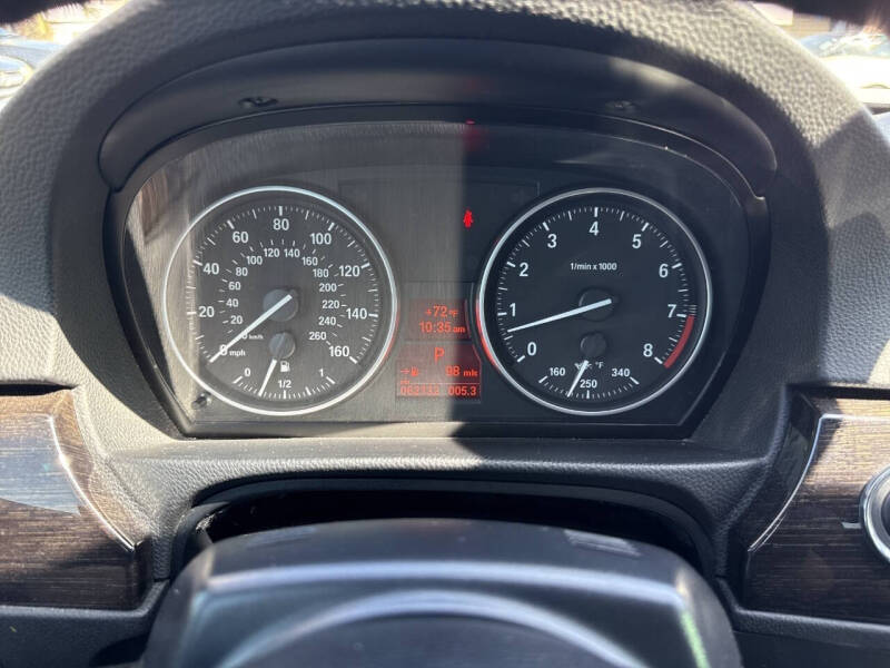 2011 BMW 3 Series 328i