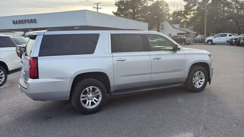 2017 Chevrolet Suburban LT