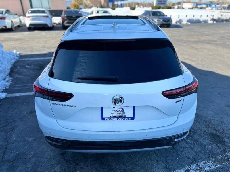 2022 Buick Envision Essence