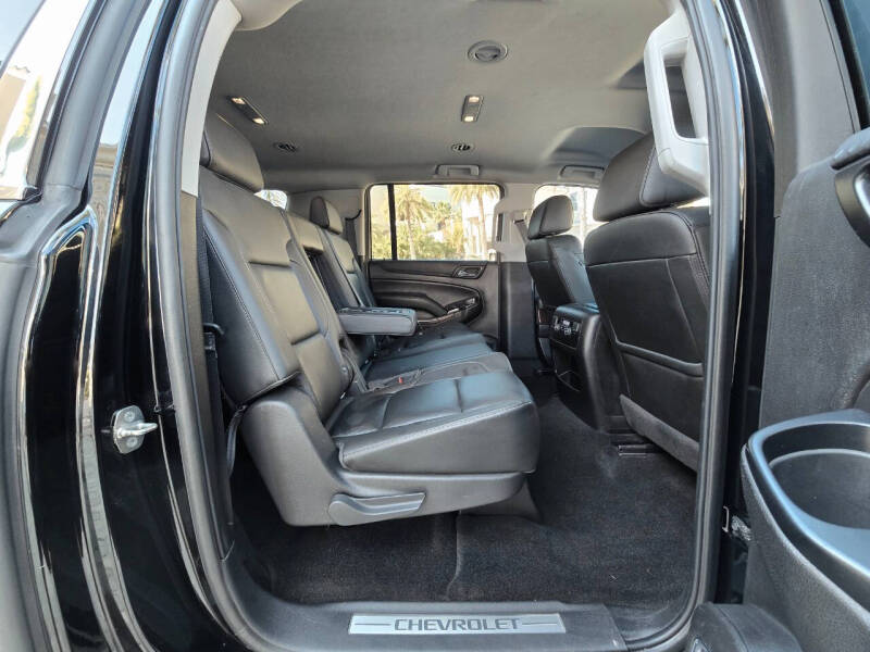 2018 Chevrolet Suburban LT