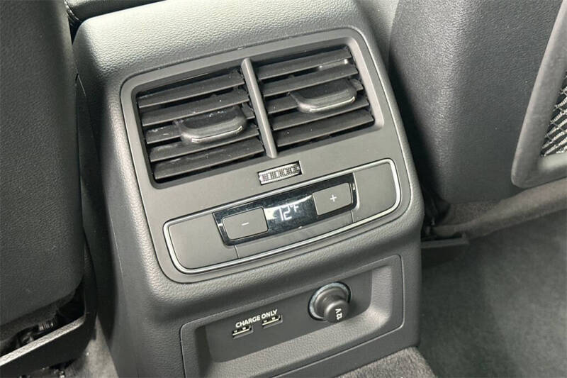 2021 Audi A4 quattro S line Prem Plus 45 TFSI