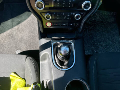 2017 Ford Mustang GT