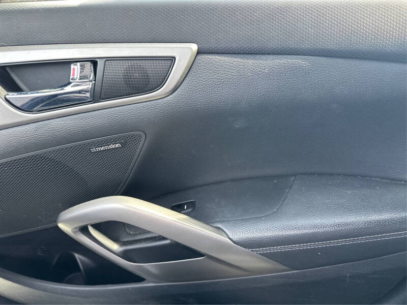 2016 Hyundai Veloster