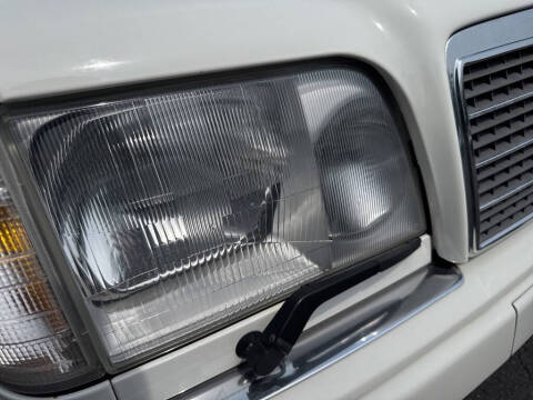 1995 Mercedes-Benz E-Class E 320